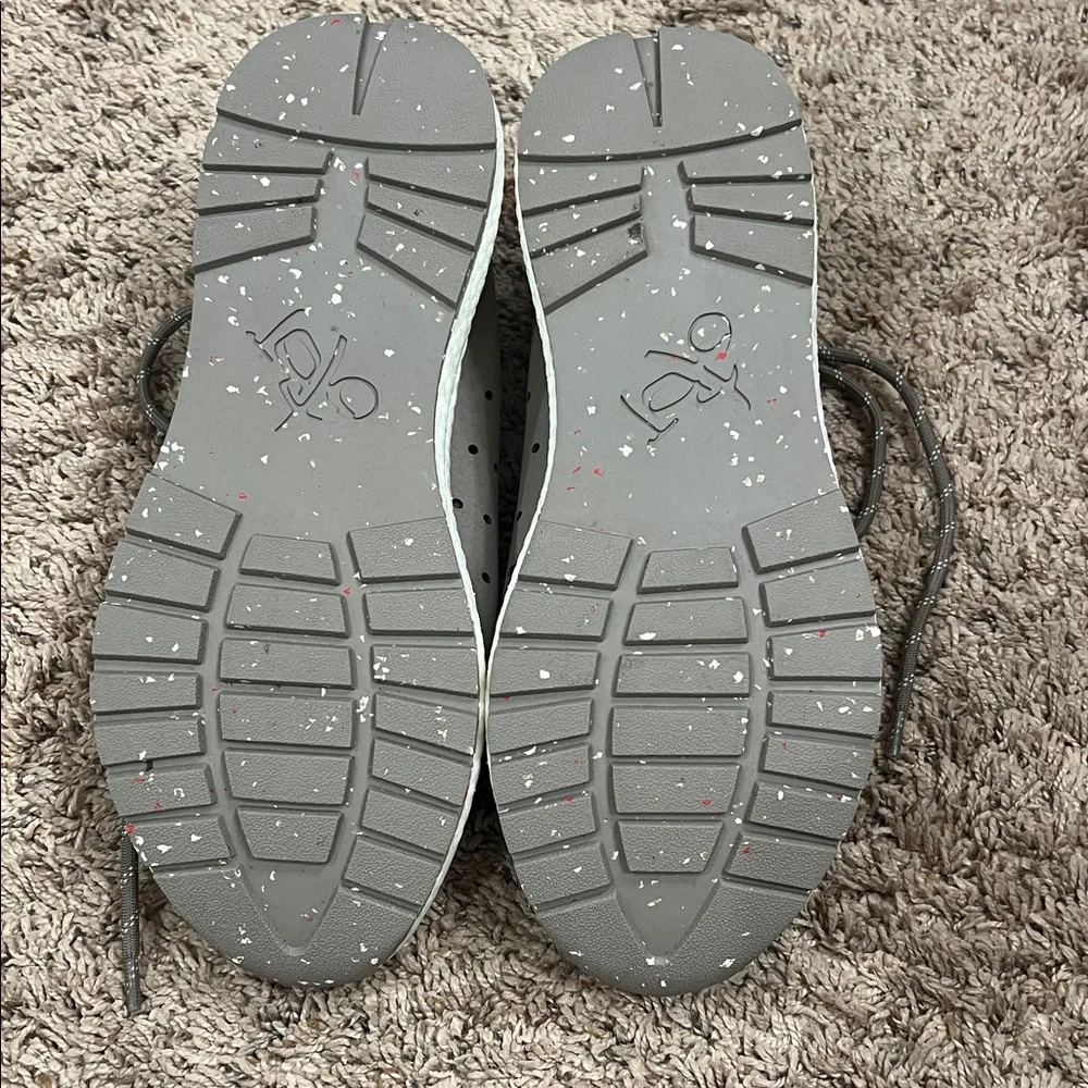 OTBT women’s tennis shoe - Picture 4 of 6
